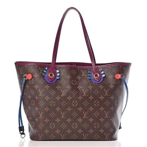 lv totem neverfull history